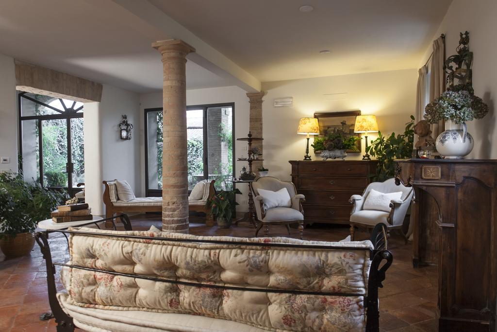 파르마 Villino Di Porporano B&B 외부 사진